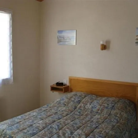 House 400m Plage Commerces Et Animations Maison De Pays 5 Personnes 1 *